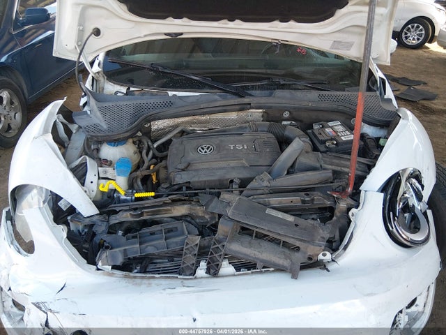 3VWJ17AT1HM607713 Volkswagen Beetle 1.8t Se/1.8t Sel