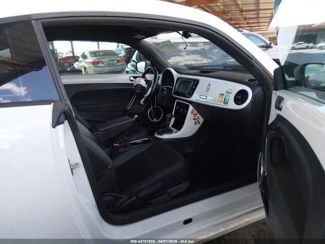 3VWJ17AT1HM607713 Volkswagen Beetle 1.8t Se/1.8t Sel