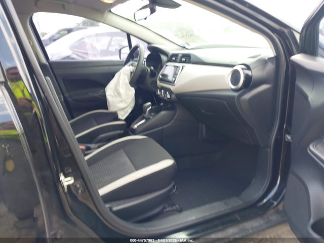 Auction sale of the 2021 Nissan Versa Sv Xtronic Cvt, vin: 3N1CN8EV2ML879918, lot number: 44757963