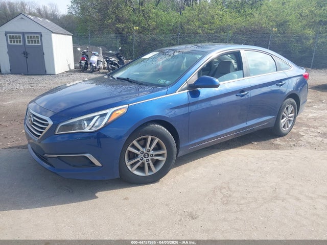 Hyundai SONATA SE 2016 5NPE24AF7GH317118 Image 2