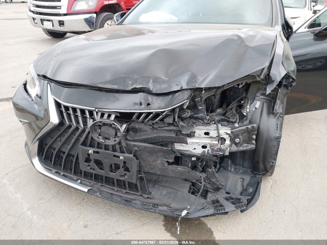 Продажа на аукционе авто 2024 Lexus Es 300h, vin: 58ADA1C18RU044220, номер лота: 44757967