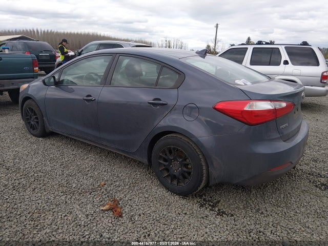 KNAFK4A62G5559509 KIA FORTE LX