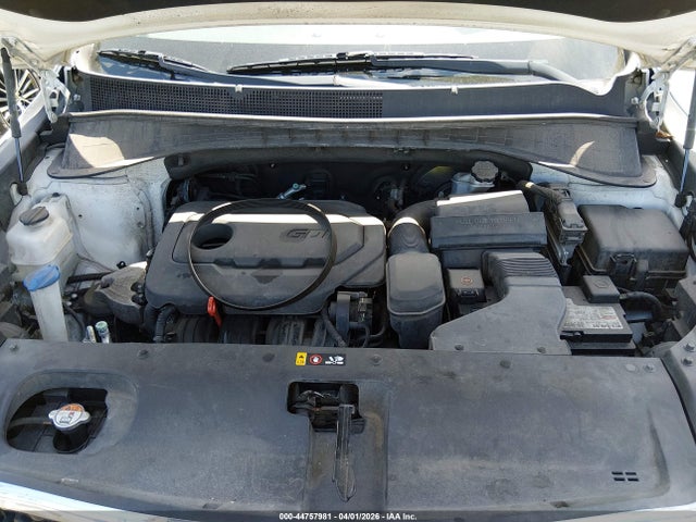 44757981 :رقم المزاد ، 5XYPGDA36HG230013 vin ، 2017 Kia Sorento 2.4l Lx مزاد بيع