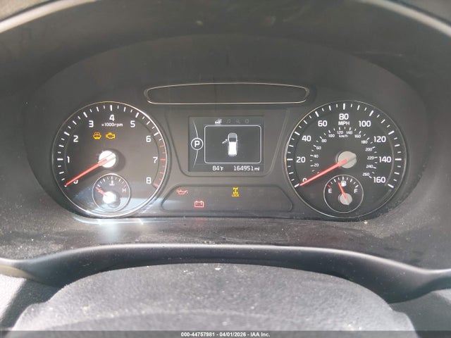 44757981 :رقم المزاد ، 5XYPGDA36HG230013 vin ، 2017 Kia Sorento 2.4l Lx مزاد بيع