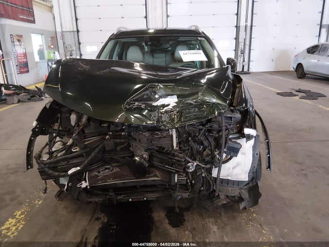 5N1AT2MV0JC816716 Nissan Rogue Sl