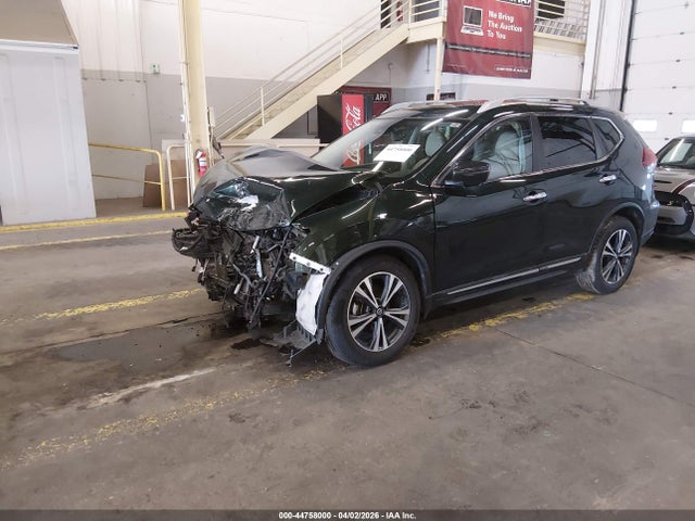 5N1AT2MV0JC816716 Nissan Rogue Sl