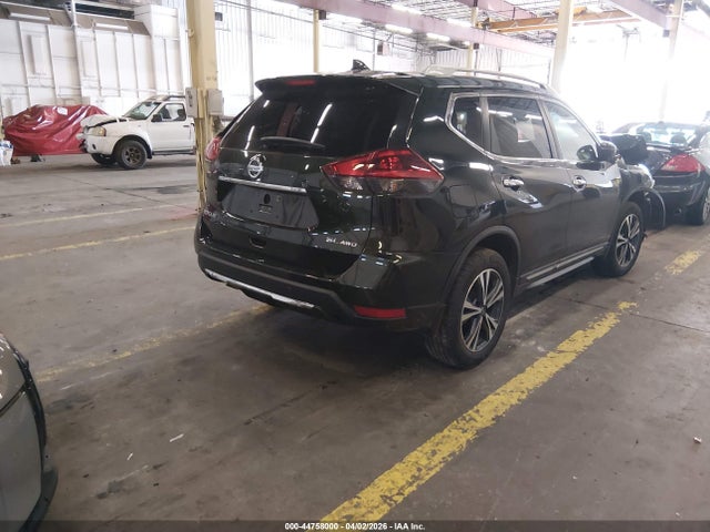5N1AT2MV0JC816716 Nissan Rogue Sl