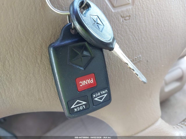 1998 CHRYSLER TOWN & COUNTRY 1C4GP64L9WB636219 Photo 10