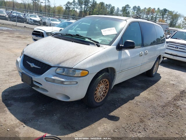 1998 CHRYSLER TOWN & COUNTRY 1C4GP64L9WB636219 Photo 1