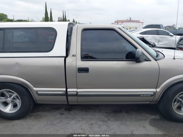 44758011 :رقم المزاد ، 1GCCS1445WK239079 vin ، 1998 Chevrolet S-10 Ls Fleetside مزاد بيع