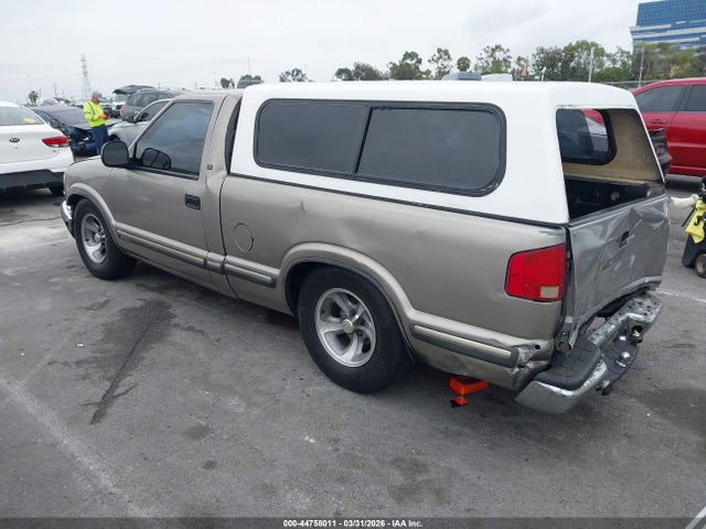 44758011 :رقم المزاد ، 1GCCS1445WK239079 vin ، 1998 Chevrolet S-10 Ls Fleetside مزاد بيع