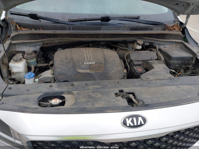 KIA SEDONA LX 2016 KNDMB5C16G6149209 Image 10