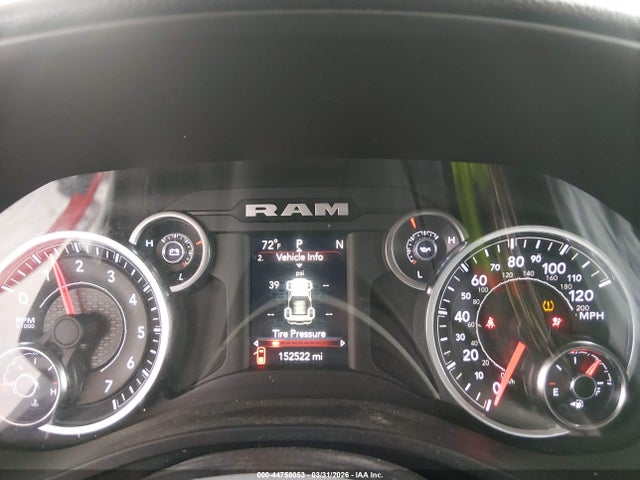 1C6RREFTXLN276616 RAM 1500 Big Horn 4x2 5&#039;7 Box