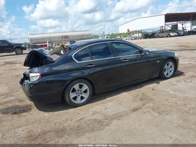 2011 BMW 528I WBAFR1C50BDS36234 Photo 3