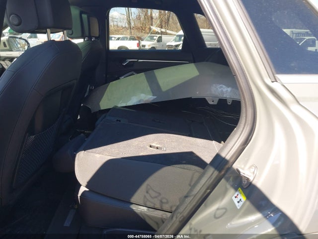 Aukcja sprzedaży 2021 Audi Q3 Premium 45 Tfsi S Line Quattro Tiptronic, vin: WA1DECF37M1056131, numer aukcji: 44758065