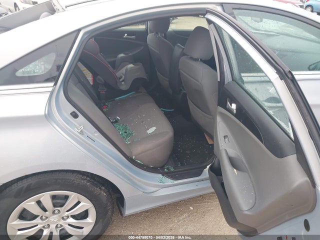 Продажа на аукционе авто 2012 Hyundai Sonata Gls, vin: 5NPEB4AC1CH413584, номер лота: 44758070