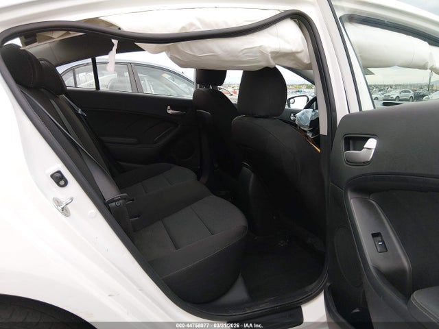 KIA FORTE LX 2018 3KPFK4A71JE228864 Image 8