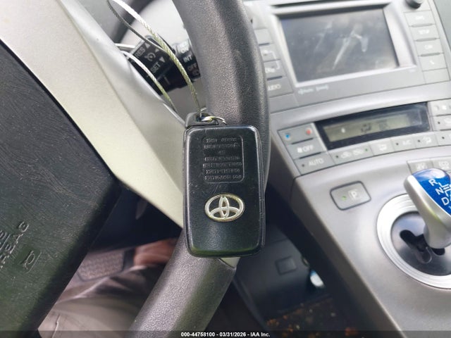 Toyota Prius Three 2014 JTDKN3DU2E1750445 Image 11