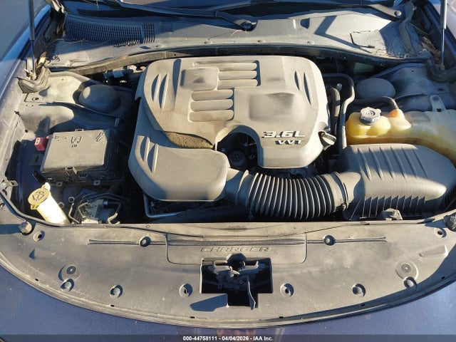 2017 Dodge Charger Se Rwd მანქანა იყიდება აუქციონზე, vin: 2C3CDXBG9HH537644, აუქციონის ნომერი: 44758111