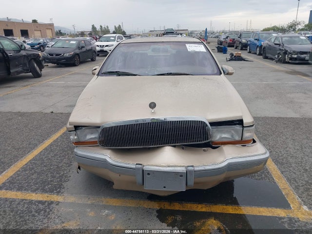 Продажа на аукционе авто 1996 Buick Roadmaster, vin: 1G4BN52PXTR421950, номер лота: 44758113
