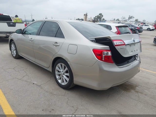 2013 TOYOTA CAMRY 4T4BF1FK3DR294337 Photo 2