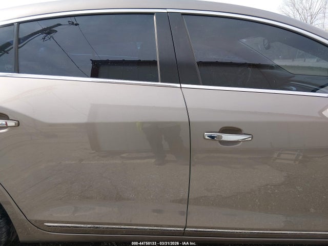 44758133 :رقم المزاد ، 1G4GF5E33CF147679 vin ، 2012 Buick Lacrosse Premium 2 Group مزاد بيع