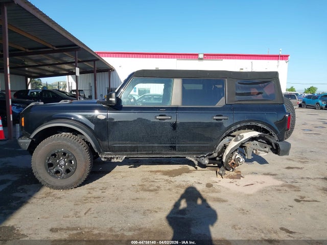 Продаж на аукціоні авто 2023 Ford Bronco Wildtrak, vin: 1FMEE5DP3PLB07866, номер лоту: 44758140