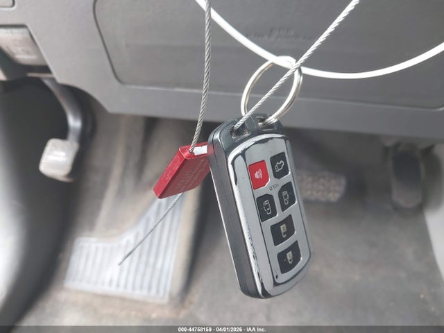 Продажа на аукционе авто 2019 Toyota Sienna Xle 8 Passenger, vin: 5TDYZ3DC5KS970991, номер лота: 44758159