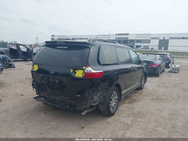 Продажа на аукционе авто 2019 Toyota Sienna Xle 8 Passenger, vin: 5TDYZ3DC5KS970991, номер лота: 44758159