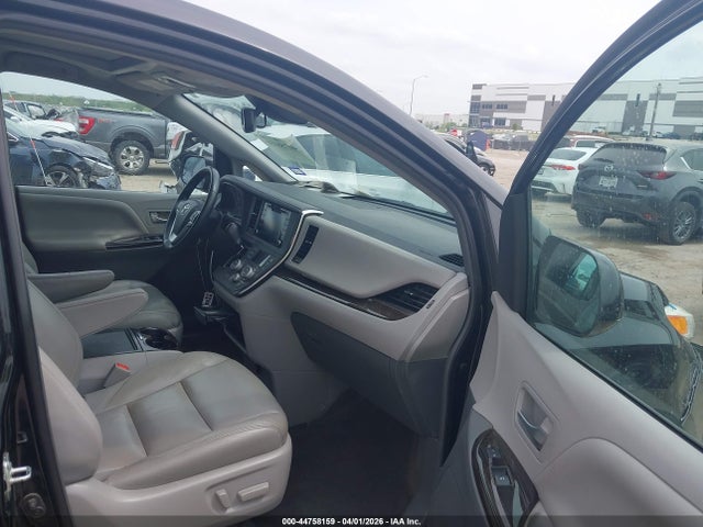 Продажа на аукционе авто 2019 Toyota Sienna Xle 8 Passenger, vin: 5TDYZ3DC5KS970991, номер лота: 44758159