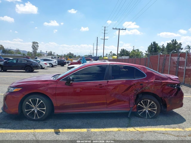 4T1B11HK4JU616095 Toyota CAMRY SE