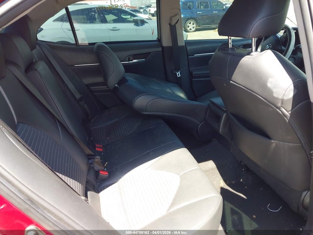4T1B11HK4JU616095 Toyota CAMRY SE
