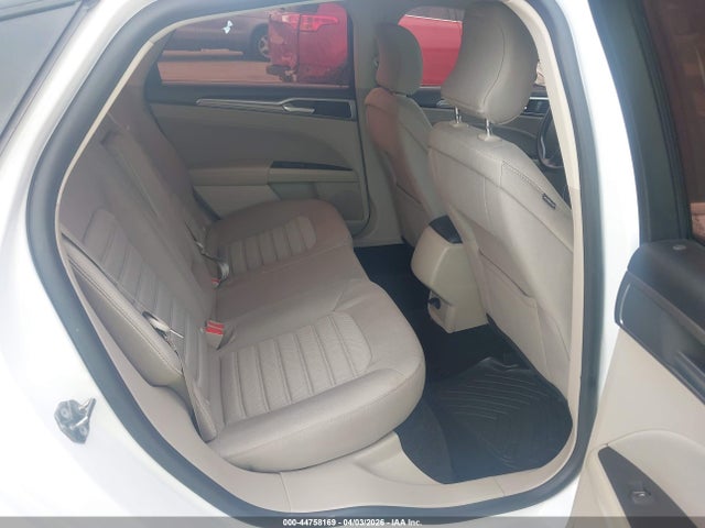 Продажа на аукционе авто 2018 Ford Fusion Se, vin: 3FA6P0HD7JR271688, номер лота: 44758169