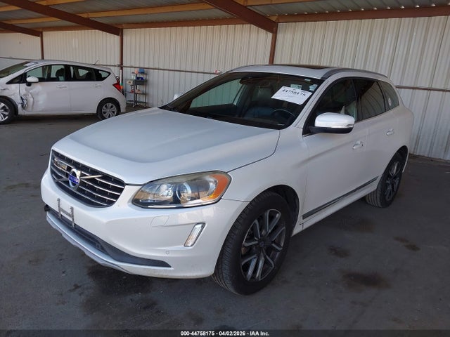 44758175 :رقم المزاد ، YV449MDM1G2842613 vin ، 2016 Volvo Xc60 T6 Drive-e Platinum مزاد بيع