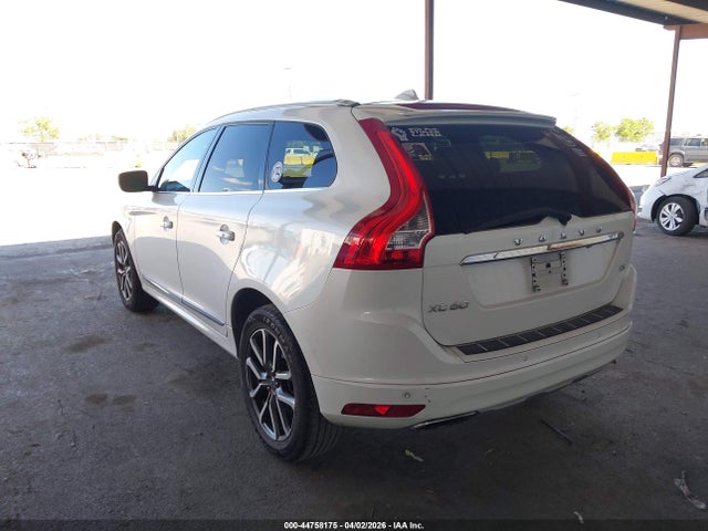 44758175 :رقم المزاد ، YV449MDM1G2842613 vin ، 2016 Volvo Xc60 T6 Drive-e Platinum مزاد بيع