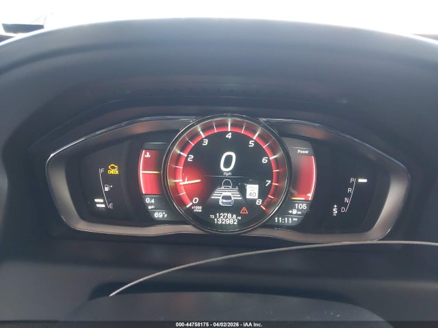 44758175 :رقم المزاد ، YV449MDM1G2842613 vin ، 2016 Volvo Xc60 T6 Drive-e Platinum مزاد بيع