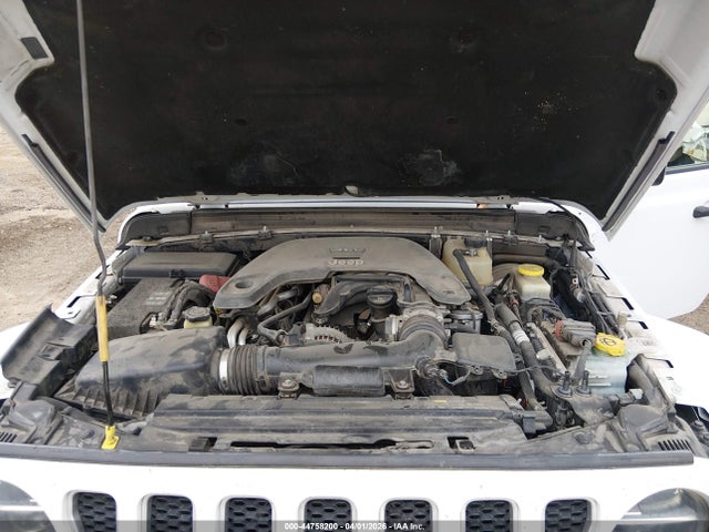 Продаж на аукціоні авто 2018 Jeep Wrangler Unlimited Sahara 4x4, vin: 1C4HJXEG6JW109978, номер лоту: 44758200