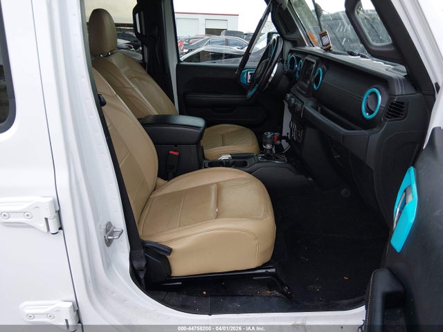 Продаж на аукціоні авто 2018 Jeep Wrangler Unlimited Sahara 4x4, vin: 1C4HJXEG6JW109978, номер лоту: 44758200