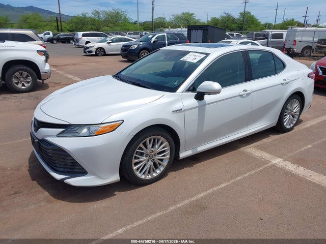4T1B21HK4JU009269 Toyota Camry Hybrid Xle