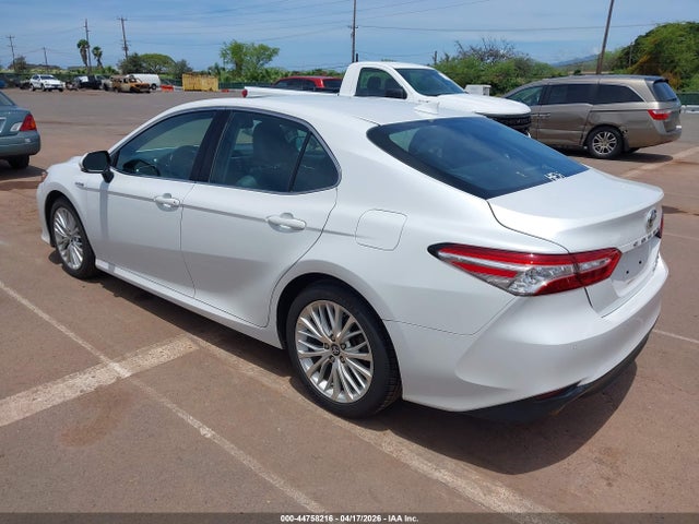 4T1B21HK4JU009269 Toyota Camry Hybrid Xle