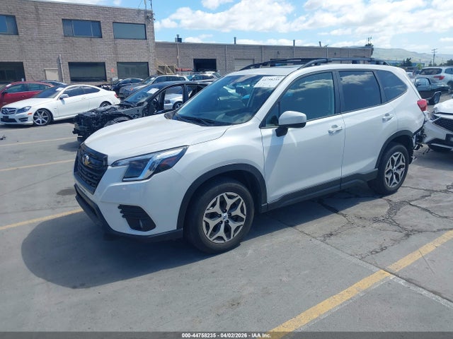 2023 SUBARU FORESTER JF2SKAEC7PH418449 Photo 1
