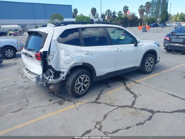 2023 SUBARU FORESTER JF2SKAEC7PH418449 Photo 3