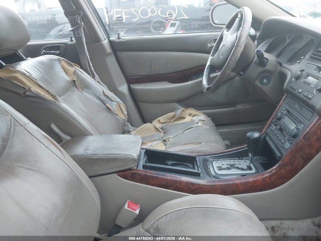 44758243 :رقم المزاد ، 19UUA56651A021852 vin ، 2001 Acura Tl 3.2 مزاد بيع