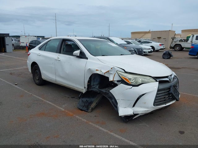4T1BF1FK0GU560668 Toyota CAMRY LE