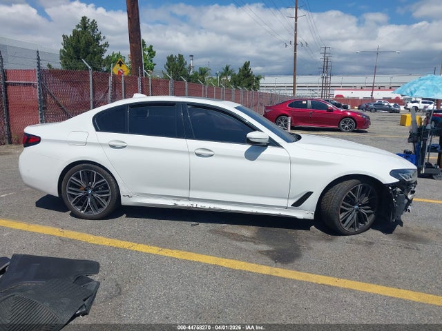 WBA53BJ09MWW99426 BMW 540I