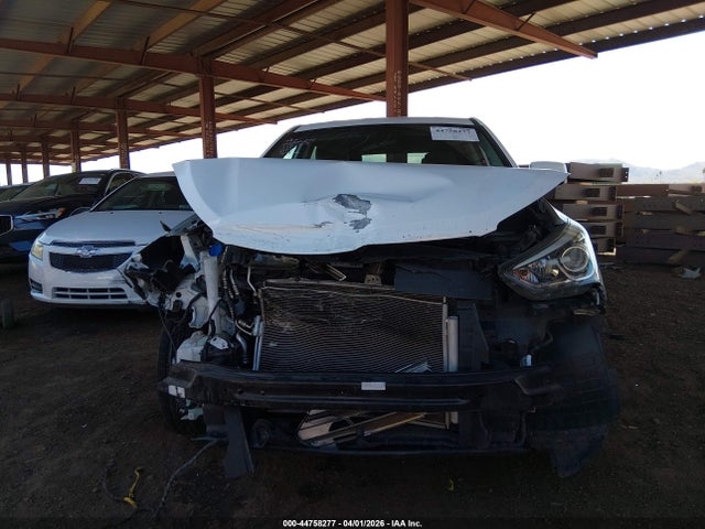 5NMZT3LBXHH046900 Hyundai Santa Fe Sport 2.4l