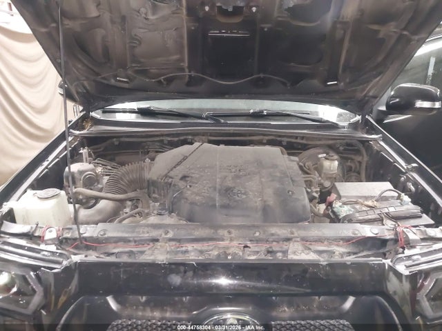 Toyota Tacoma Prerunner V6 2015 5TFJU4GN3FX074739 Image 10
