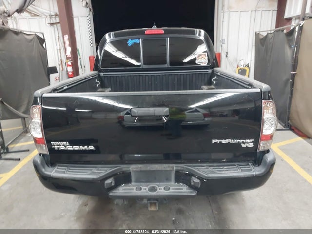 Toyota Tacoma Prerunner V6 2015 5TFJU4GN3FX074739 Image 16