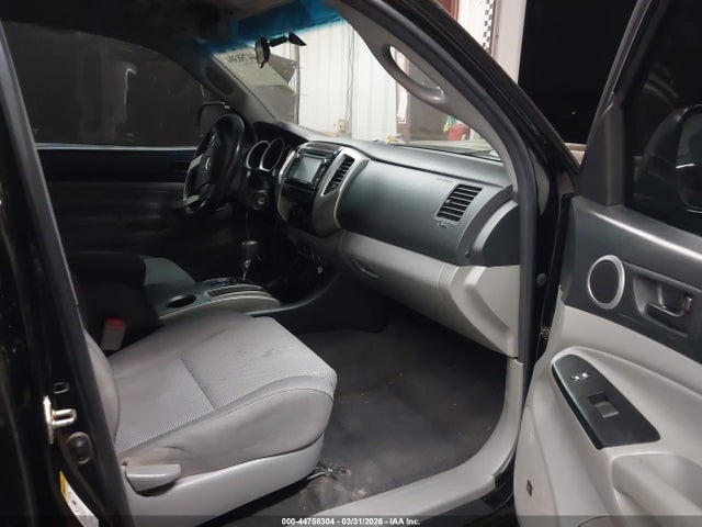 Toyota Tacoma Prerunner V6 2015 5TFJU4GN3FX074739 Image 5
