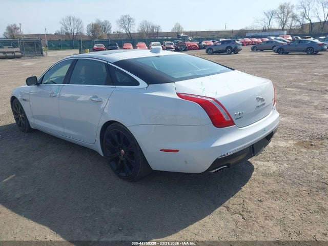 SAJWA2GE1GMV98575 Jaguar XJ